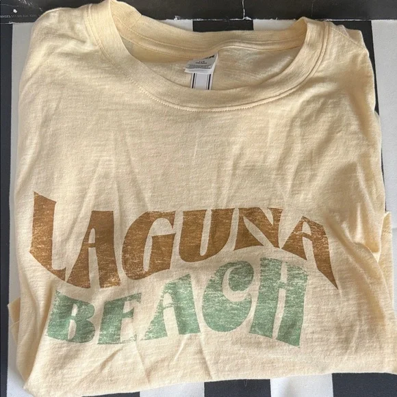 PINK Victoria's Secret Yellow Laguna Beach Long Sleeve Cropped Tee Shirt Large - Picture 6 of 6